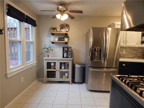 202 Brookhaven Ln, Woonsocket, RI 02895 photo 13