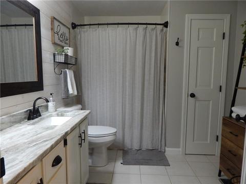 202 Brookhaven Ln, Woonsocket, RI 02895 photo 20