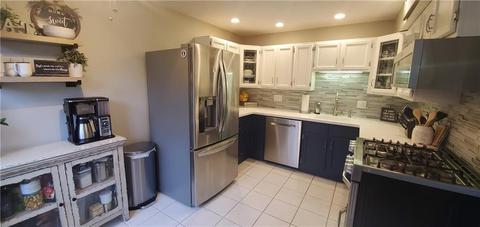202 Brookhaven Ln, Woonsocket, RI 02895 photo 11