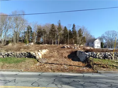 84 Beach St, Westerly, RI 02891 photo 1