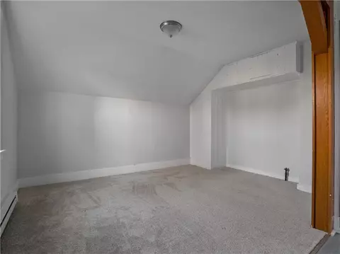 33 Pleasant St, Woonsocket, RI 02895 photo 15