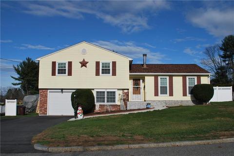 128 Bayberry Rd, Woonsocket, RI 02895 photo 1