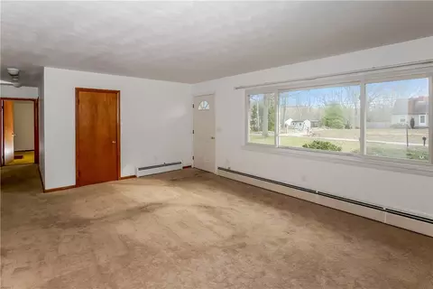 32 Old Post Rd, Westerly, RI 02891 photo 3