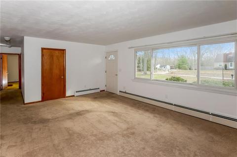 32 Old Post Rd, Westerly, RI 02891 photo 3