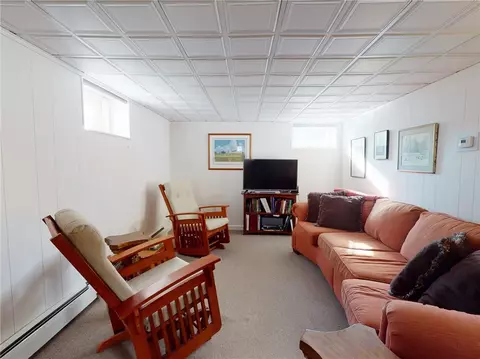 362 Forest Ave, Middletown, RI 02842 photo 30