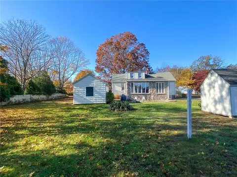 362 Forest Ave, Middletown, RI 02842 photo 40
