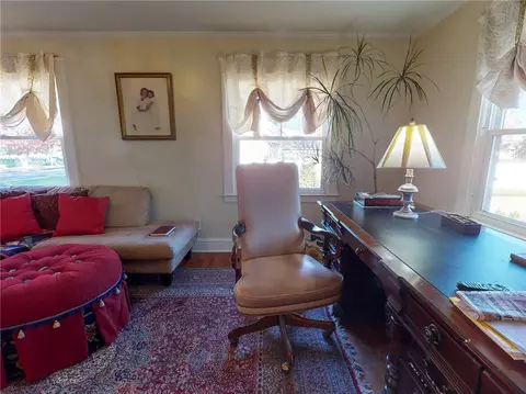 362 Forest Ave, Middletown, RI 02842 photo 14