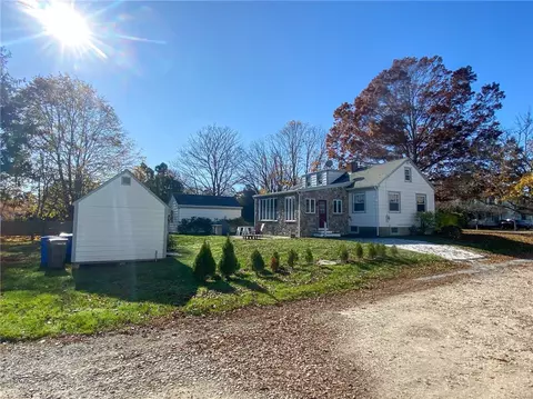 362 Forest Ave, Middletown, RI 02842 photo 41