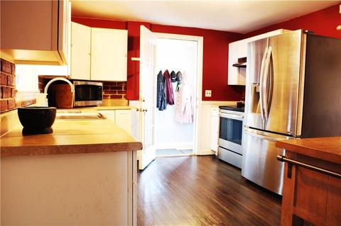 102 Pilgrim Dr, Warwick, RI 02888 photo 8