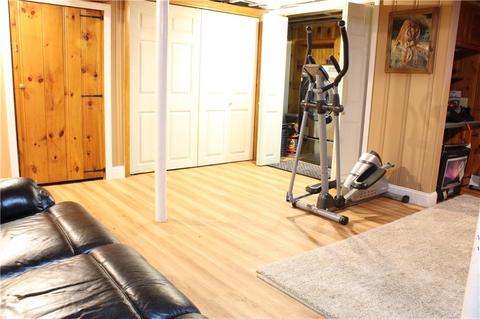 102 Pilgrim Dr, Warwick, RI 02888 photo 19