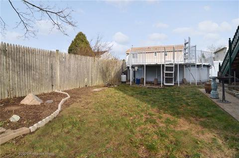 115 Eastgate Dr, Warwick, RI 02886 photo 28