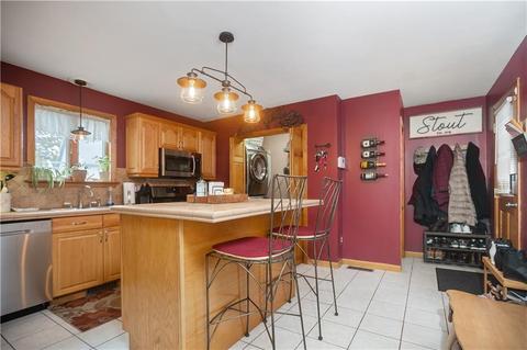 1074 Cedar Swamp Rd, Warwick, RI 02889 photo 7