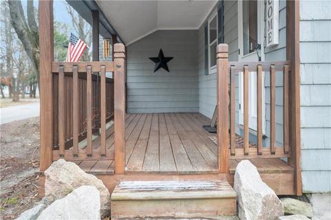 1074 Cedar Swamp Rd, Warwick, RI 02889 photo 5