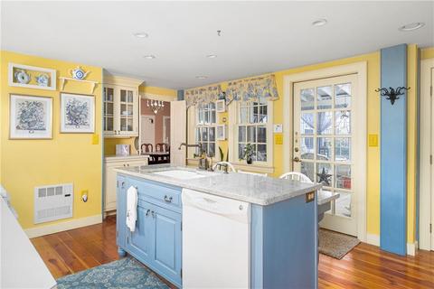 141 Post Rd, Warwick, RI 02888 photo 22