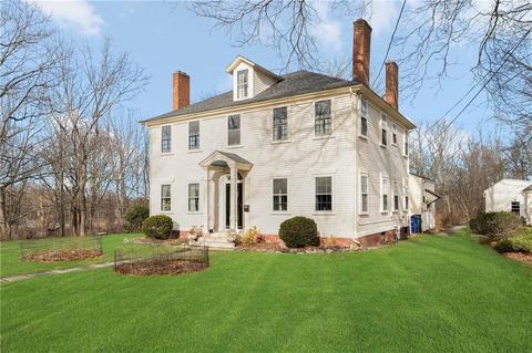 141 Post Rd, Warwick, RI 02888 photo 3