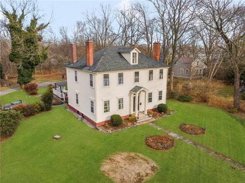 141 Post Rd, Warwick, RI 02888 photo 2