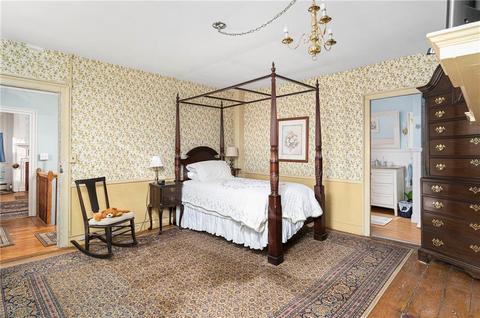 141 Post Rd, Warwick, RI 02888 photo 33