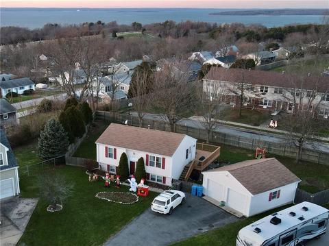 36 Cows Path Rd, Middletown, RI 02842 photo 1