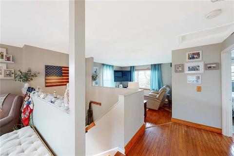 36 Cows Path Rd, Middletown, RI 02842 photo 13