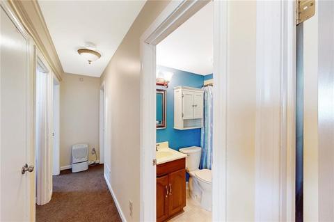 36 Cows Path Rd, Middletown, RI 02842 photo 15