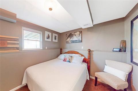 36 Cows Path Rd, Middletown, RI 02842 photo 16