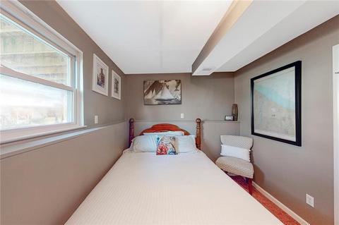 36 Cows Path Rd, Middletown, RI 02842 photo 17