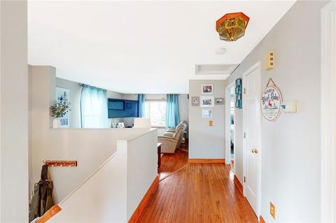 36 Cows Path Rd, Middletown, RI 02842 photo 7