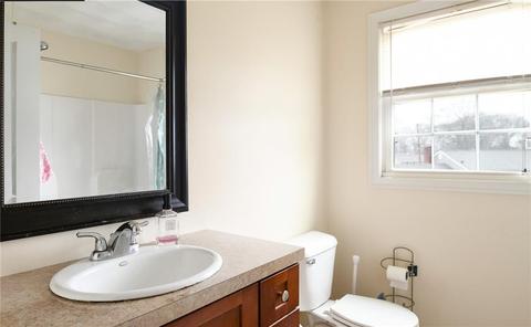 29 Sunny View Ct, Warwick, RI 02886 photo 19
