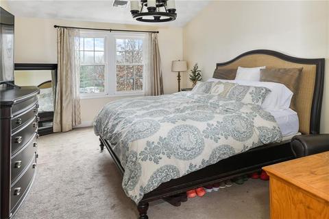 29 Sunny View Ct, Warwick, RI 02886 photo 13