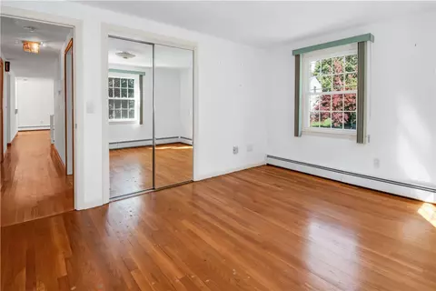 52 Mohawk Trl, Cranston, RI 02921 photo 9