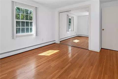 52 Mohawk Trl, Cranston, RI 02921 photo 10