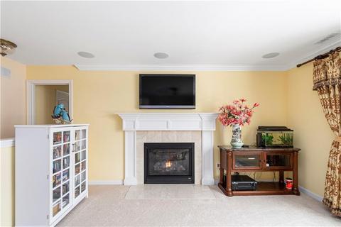 8 Stream Dr, Cranston, RI 02921 photo 28