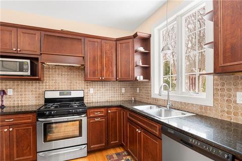 8 Stream Dr, Cranston, RI 02921 photo 13