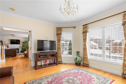 8 Stream Dr, Cranston, RI 02921 photo 17