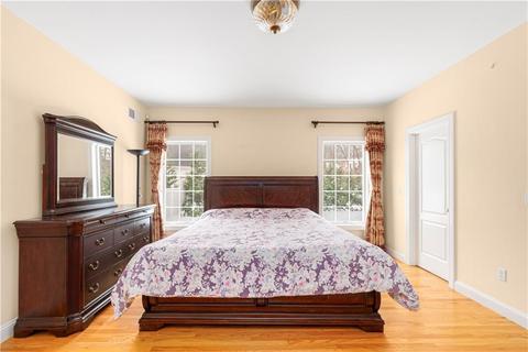 8 Stream Dr, Cranston, RI 02921 photo 19