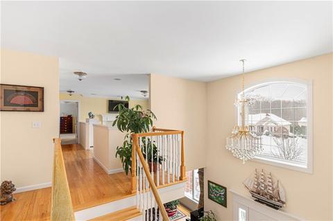 8 Stream Dr, Cranston, RI 02921 photo 22