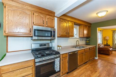 15 Milton Rd, Warwick, RI 02888 photo 17