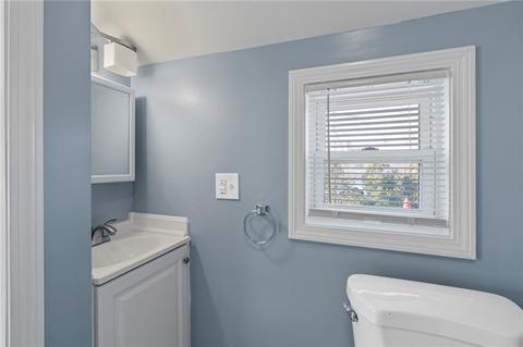 36 Eton Ave, Warwick, RI 02886 photo 15