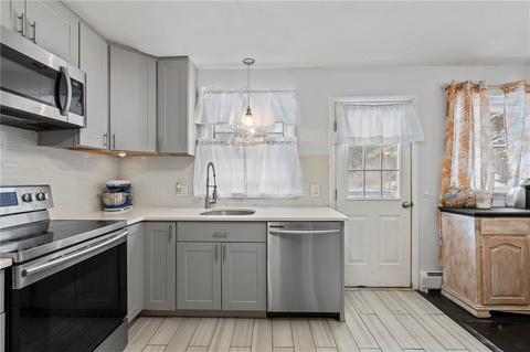 73 Adelaide Dr, Glocester, RI 02814 photo 16