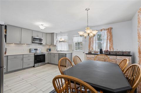 73 Adelaide Dr, Glocester, RI 02814 photo 13