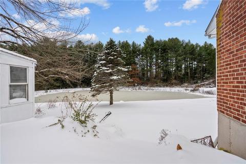 73 Adelaide Dr, Glocester, RI 02814 photo 3