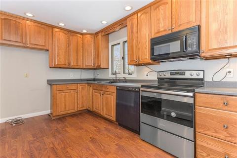 3 Sparrow Dr, Westerly, RI 02891 photo 10