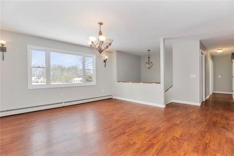3 Sparrow Dr, Westerly, RI 02891 photo 5