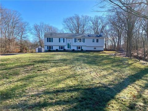 3 Sparrow Dr, Westerly, RI 02891 photo 1