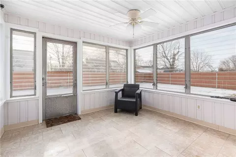 71 Harmony Ct, Warwick, RI 02889 photo 7