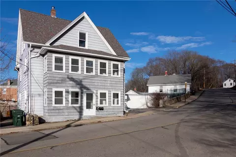 55 Pleasant St, Westerly, RI 02891 photo 2