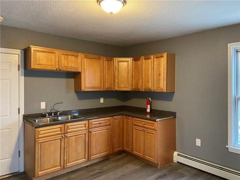 187 Cottage St, Woonsocket, RI 02895 photo 7