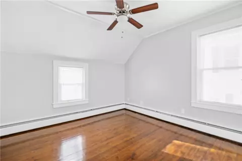 43 Vine St, Woonsocket, RI 02895 photo 17