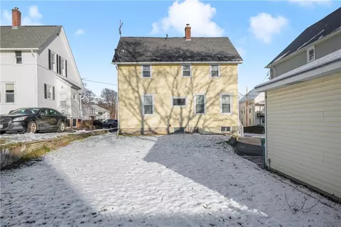 43 Vine St, Woonsocket, RI 02895 photo 25