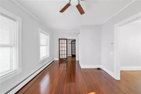 43 Vine St, Woonsocket, RI 02895 photo 11